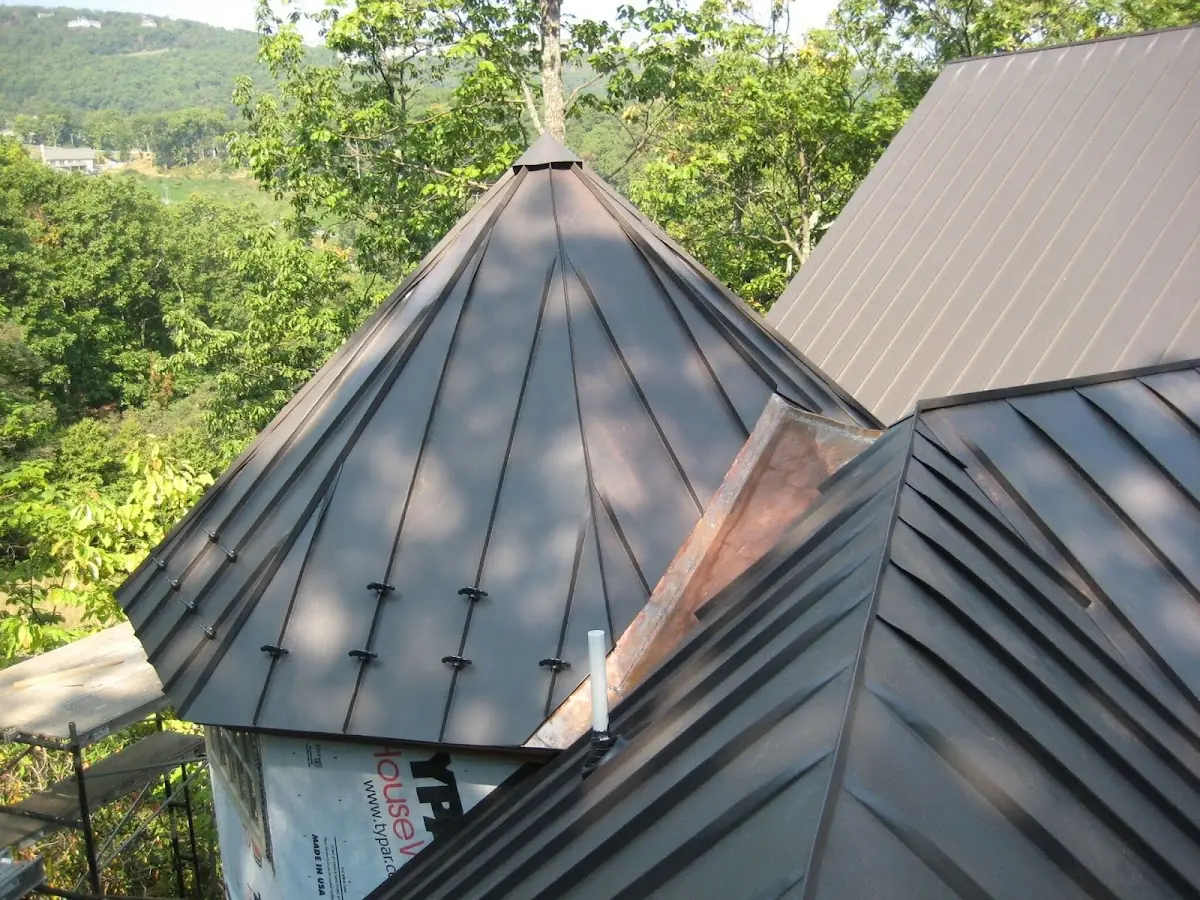 Professional Roof Tarp Installation by Craftsman Roofing in Union Settlement